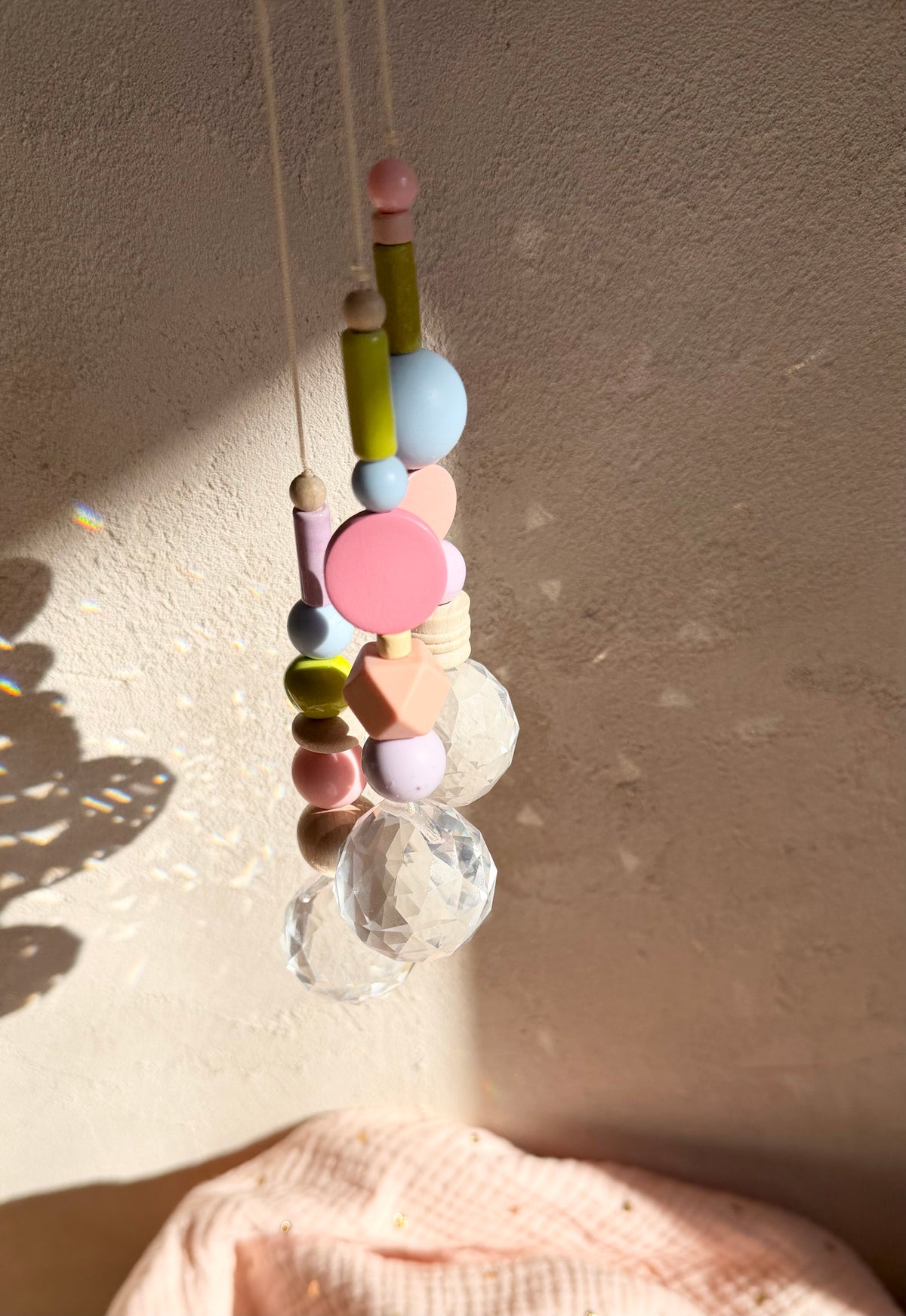 Suncatcher Wasabi Grün & Pastell – bunte Sonnenfänger