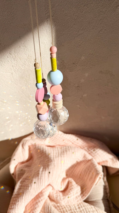 Suncatcher Wasabi Grün & Pastell – bunte Sonnenfänger