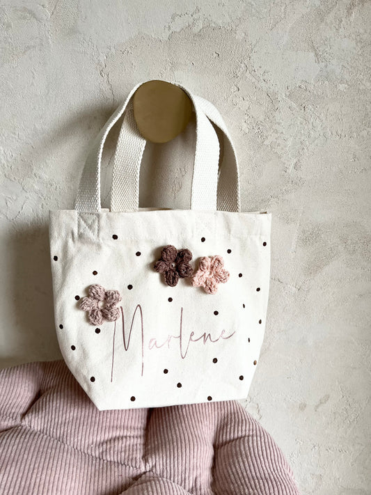 Mini-Shopper mit drei Häkelblüten – optional mit Namen