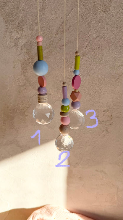 Suncatcher Wasabi Grün & Pastell – bunte Sonnenfänger