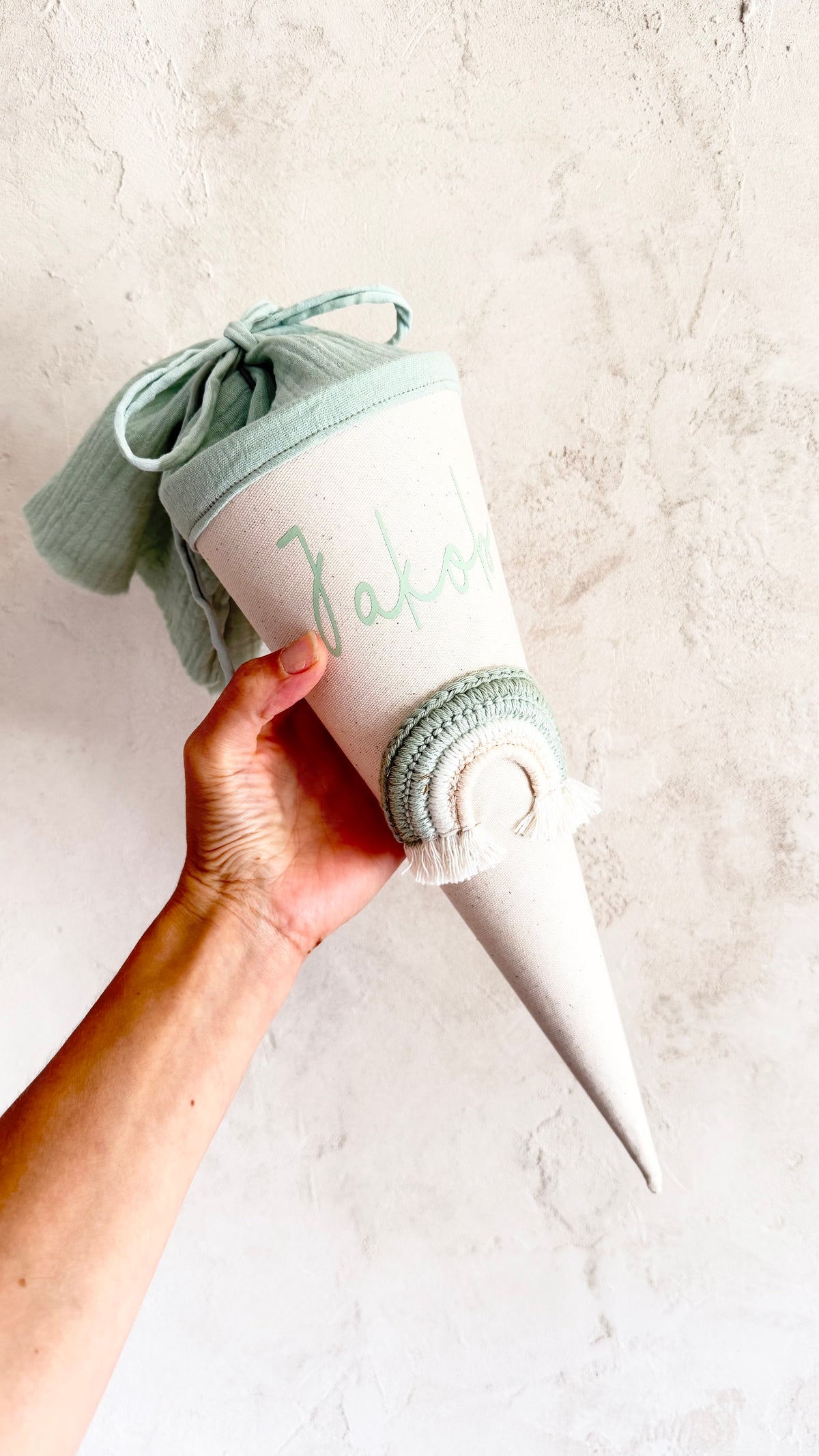 Regenbogen-Kindergartentüte in Mint, Beige und Creme