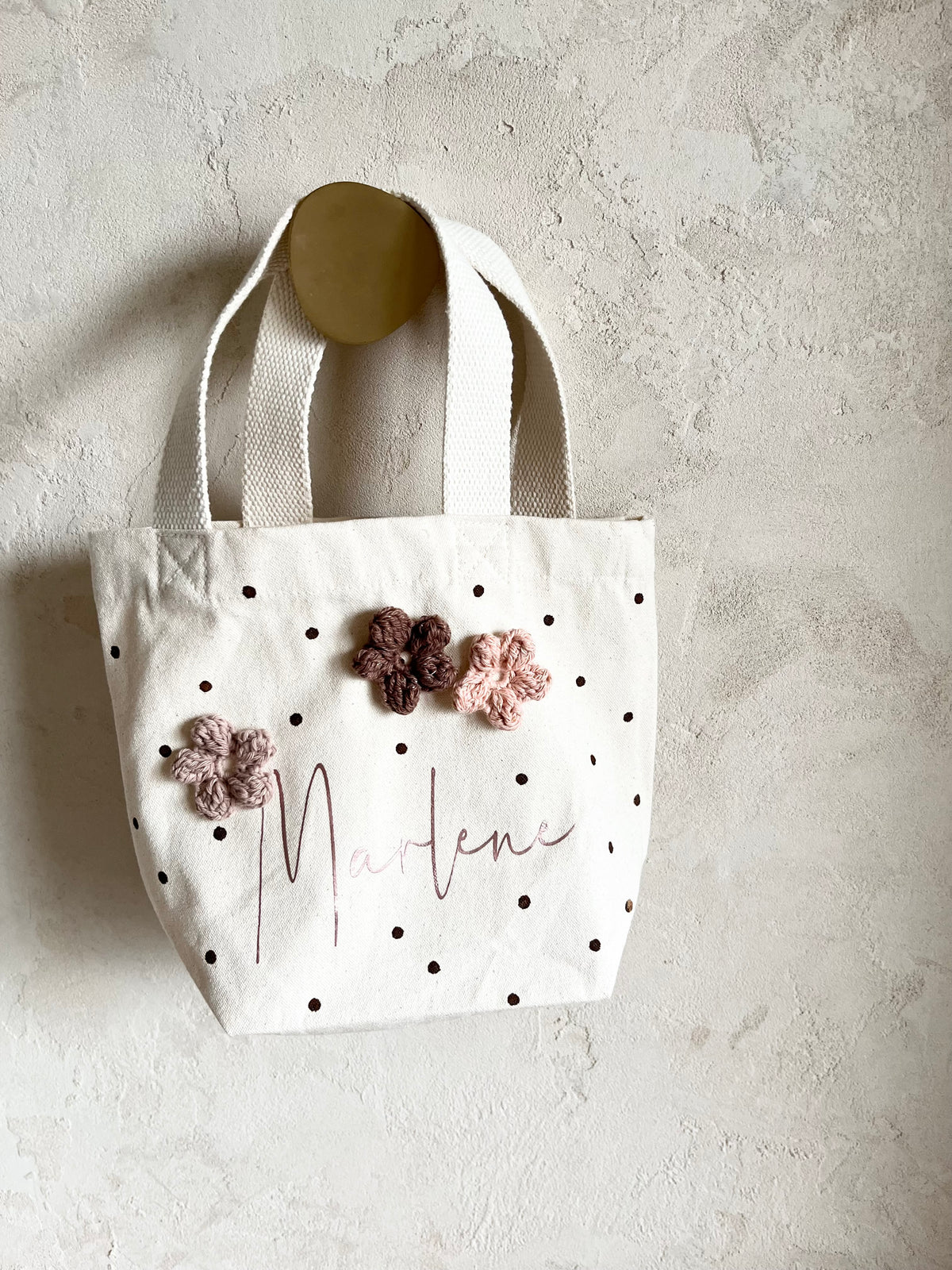 Mini-Shopper mit drei Häkelblüten – optional mit Namen