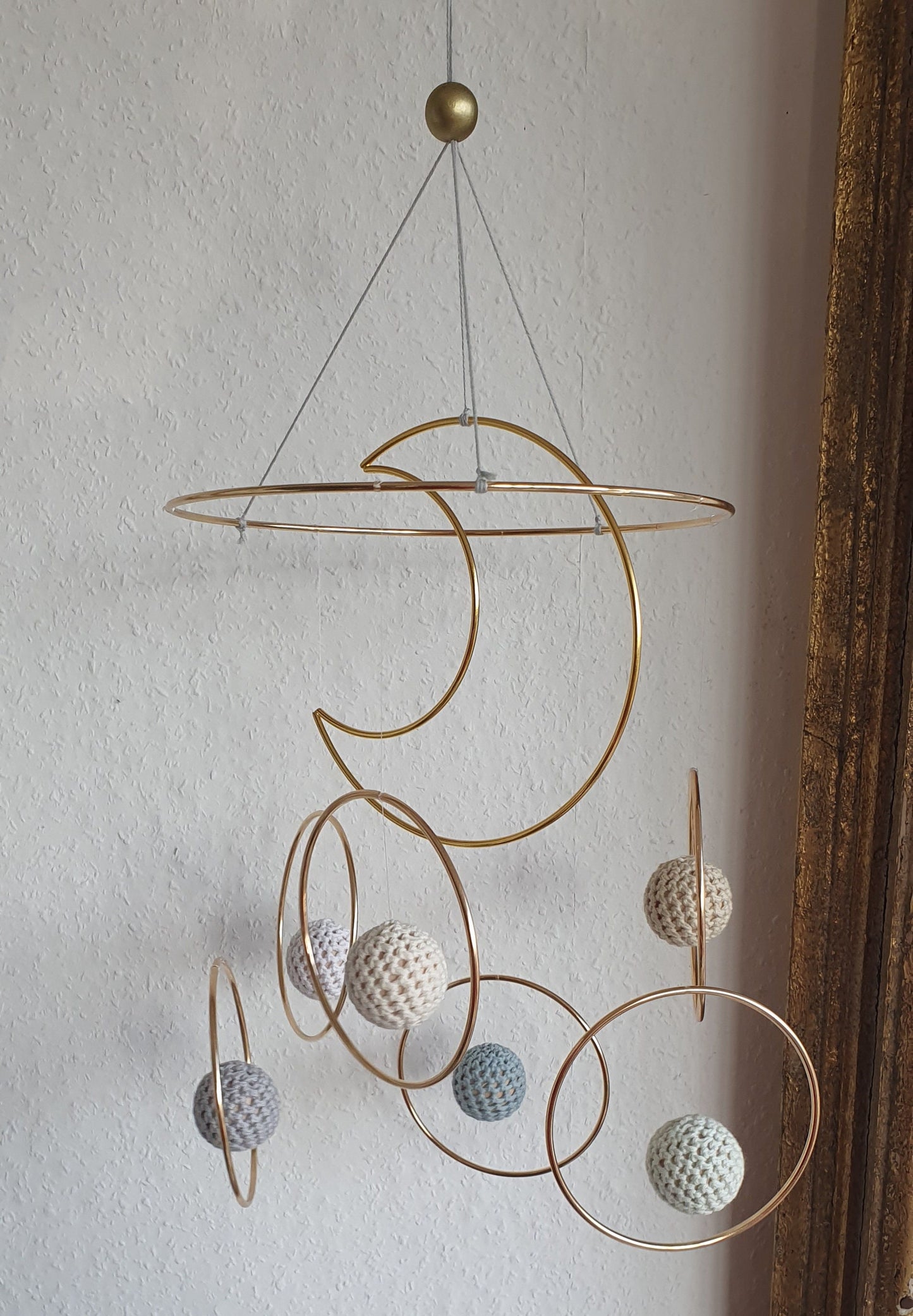 Planeten-Mobile mit Mond & Metallringen