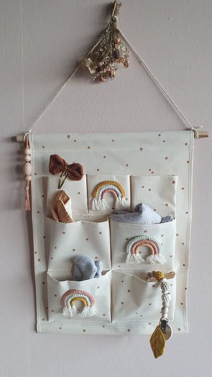 Wandutensilo mit Regenbögen – 35 × 46 cm