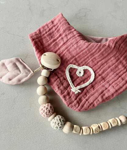 Schnullerkette Rosé & Beige – optional personalisiert