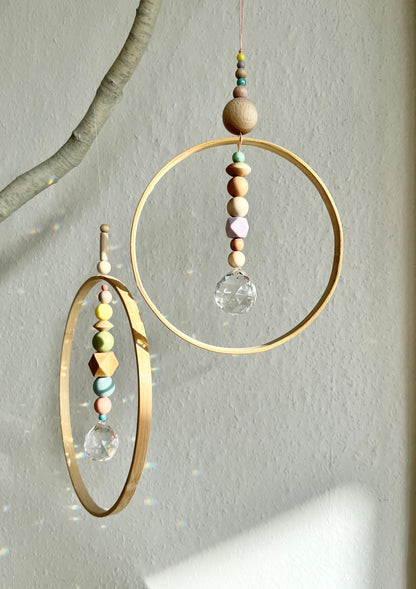Bambusring-Suncatcher in leuchtenden Farben