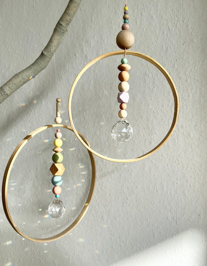 Bambusring-Suncatcher in leuchtenden Farben