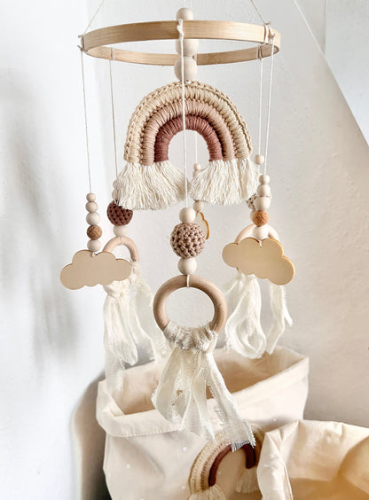 Regenbogen-Mobile in Beige & Braun
