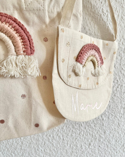 Kleine Regenbogen-Umhängetasche in Rosé & Beige