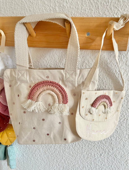 Mini-Shopper in Rosé mit Häkelregenbogen