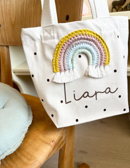 Mini-Shopper mit Häkelregenbogen – optional personalisiert
