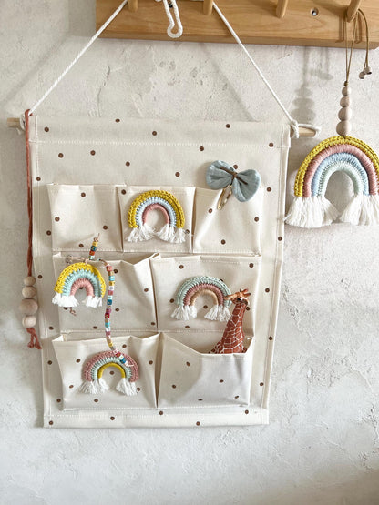 Wandutensilo mit Regenbögen – 35 × 46 cm