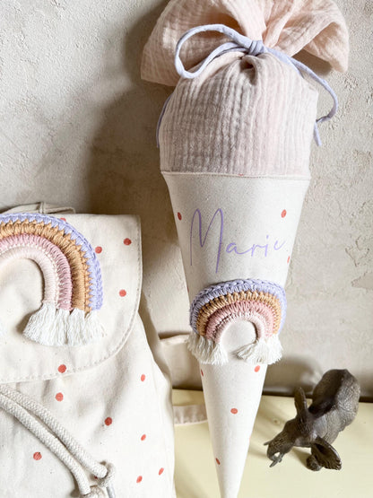 Regenbogen-Kindergartentüte Apricot & Flieder – optional personalisiert