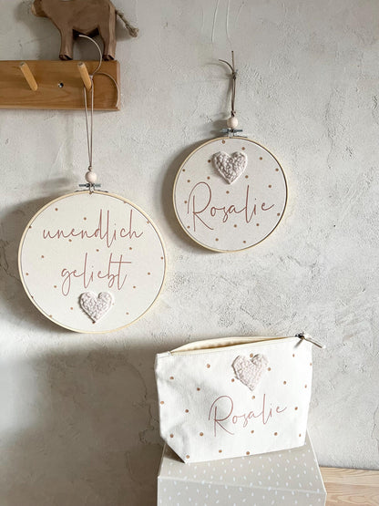 Stickrahmen mit Herz – Name oder Spruch