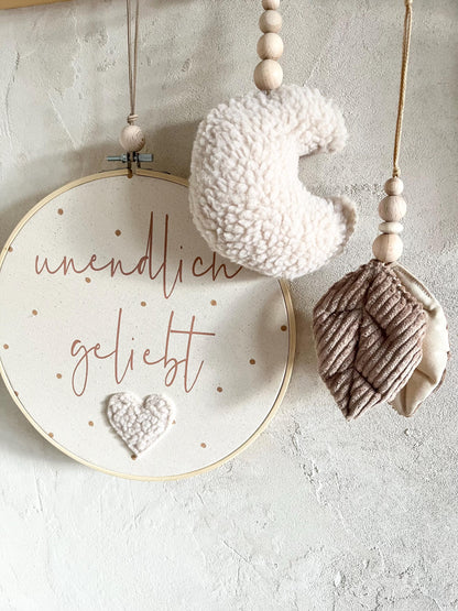 Stickrahmen mit Herz – Name oder Spruch