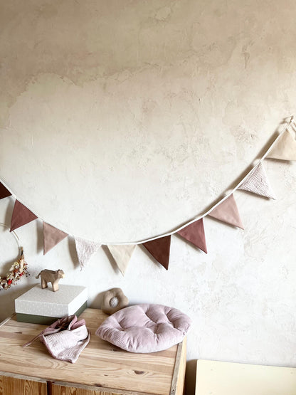 Baumwoll-Wimpelkette Rosé & Natur – 10 Wimpel