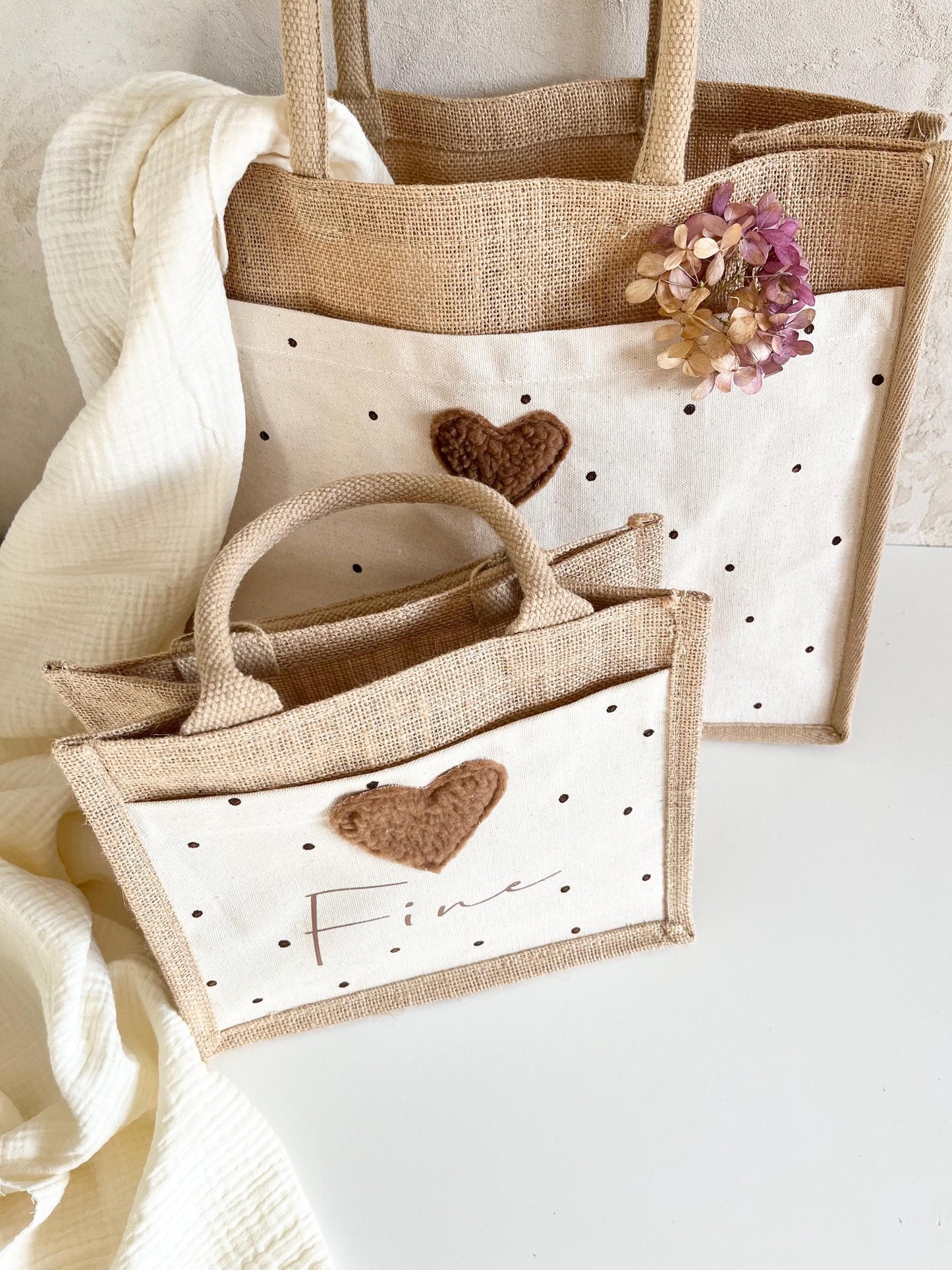 Mami-&-Mini-Juteshopper mit Plüschherz