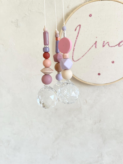 Suncatcher in Flieder, Pink & Orange
