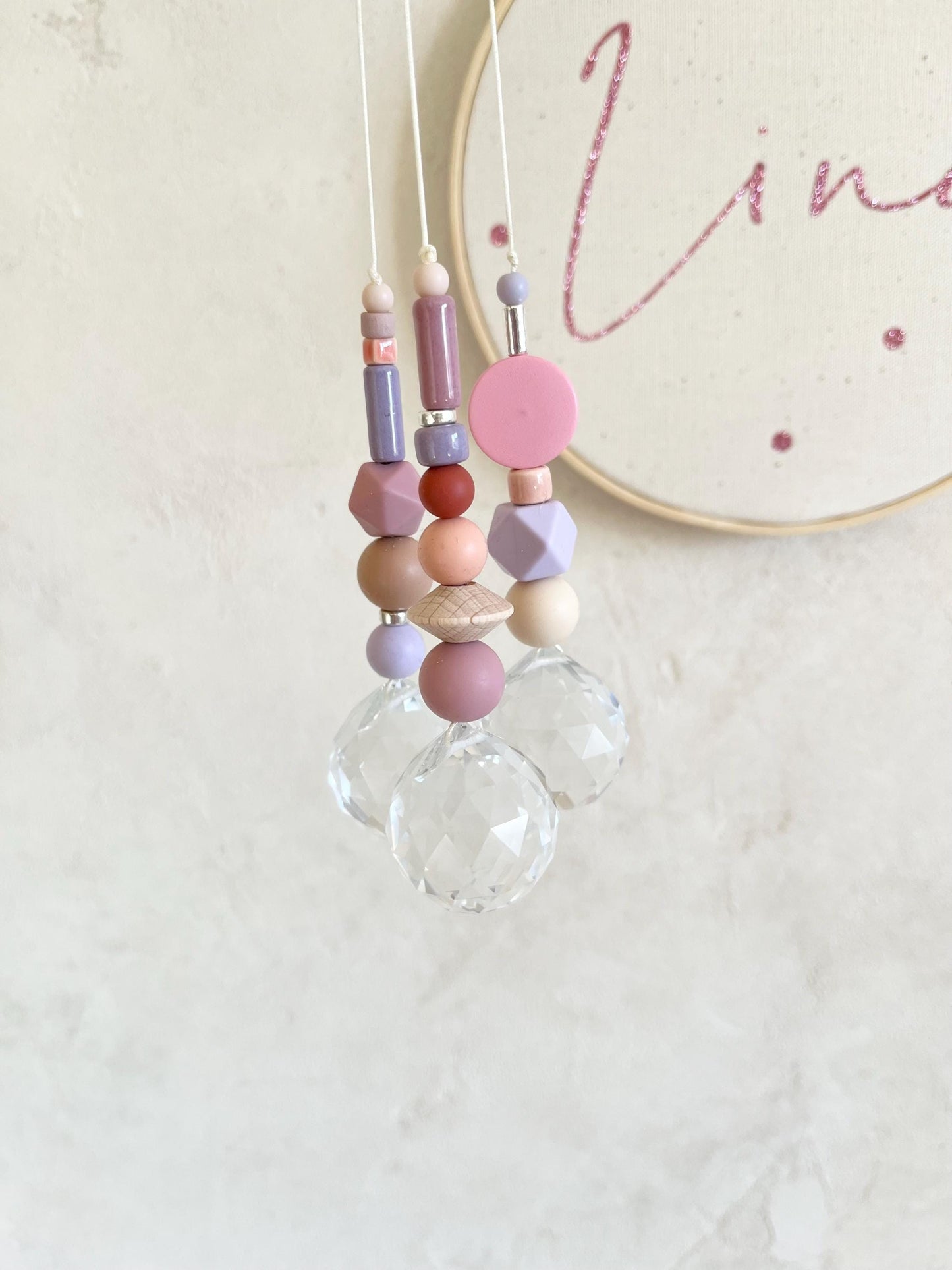Suncatcher in Flieder, Pink & Orange