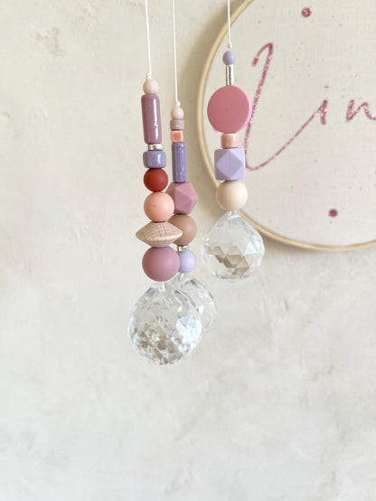 Suncatcher in Flieder, Pink & Orange