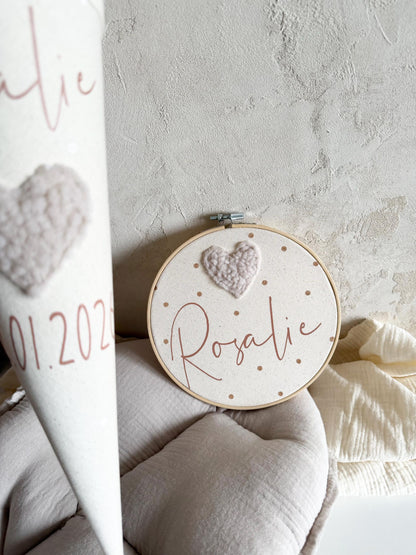 Stickrahmen mit Herz – Name oder Spruch