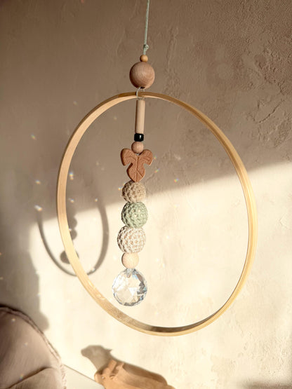 Bambusring-Suncatcher in Grün & Greige