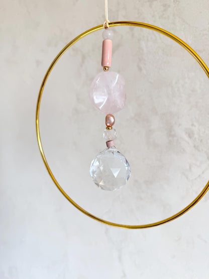 Suncatcher mit Rosenquarz & Goldring