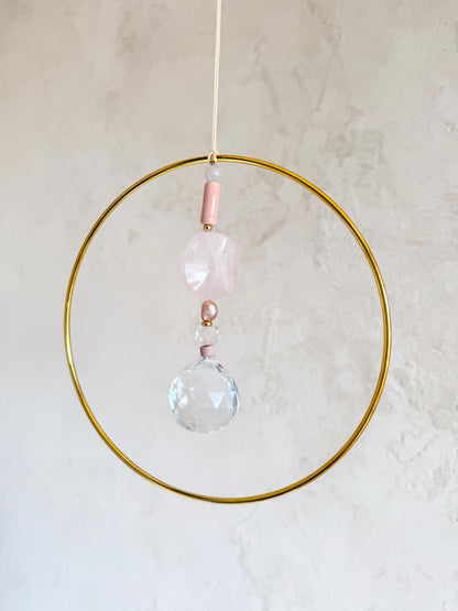 Suncatcher mit Rosenquarz & Goldring