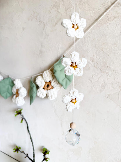 Gänseblümchen-Suncatcher in Weiß & Gold