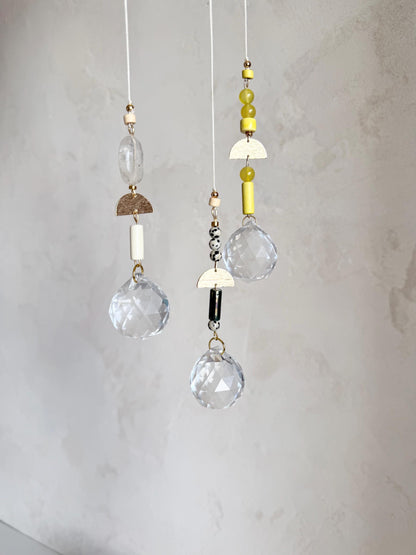 Suncatcher mit Naturstein & Messing