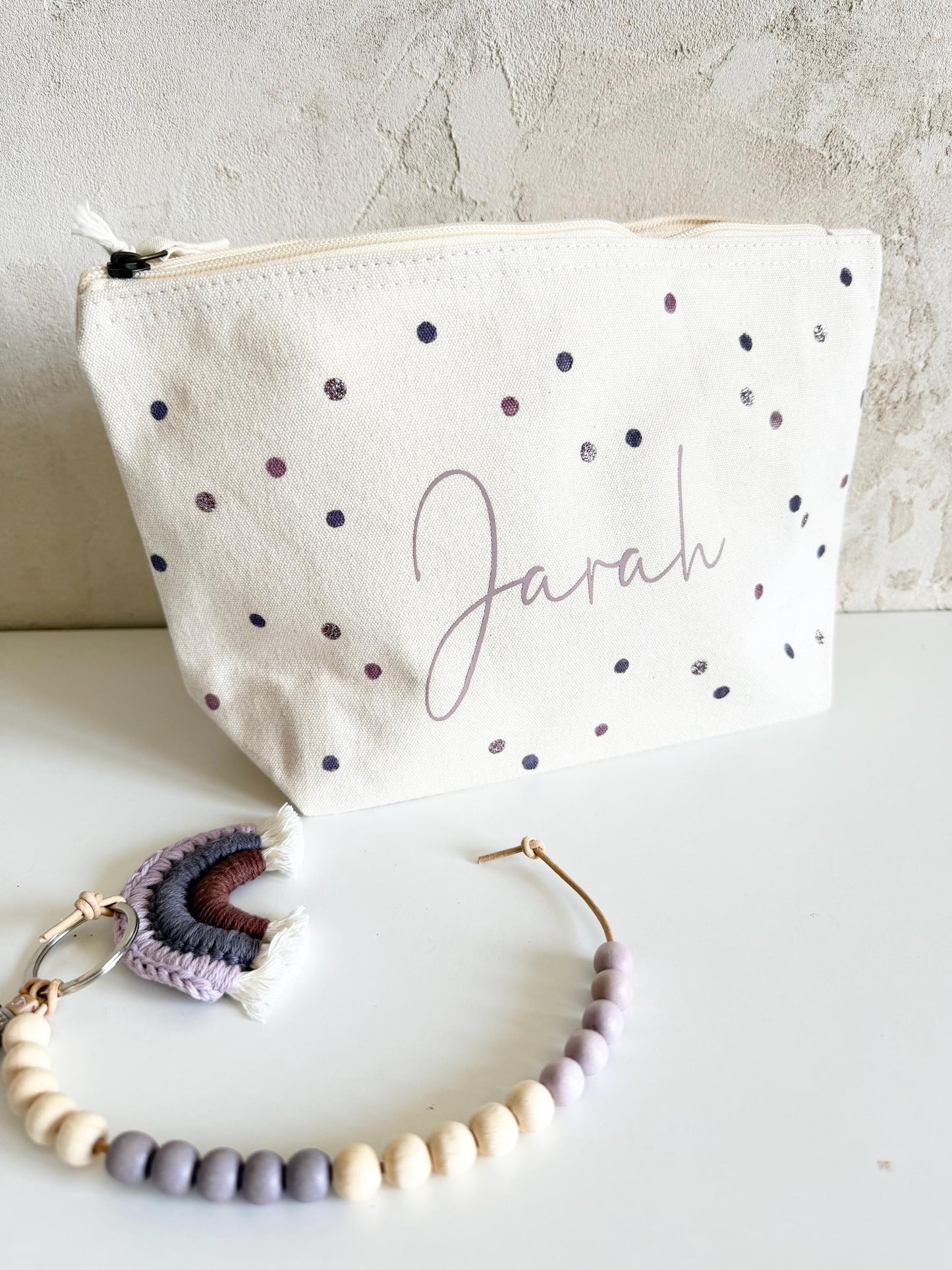 Kulturbeutel in Creme & Lavendel mit Name