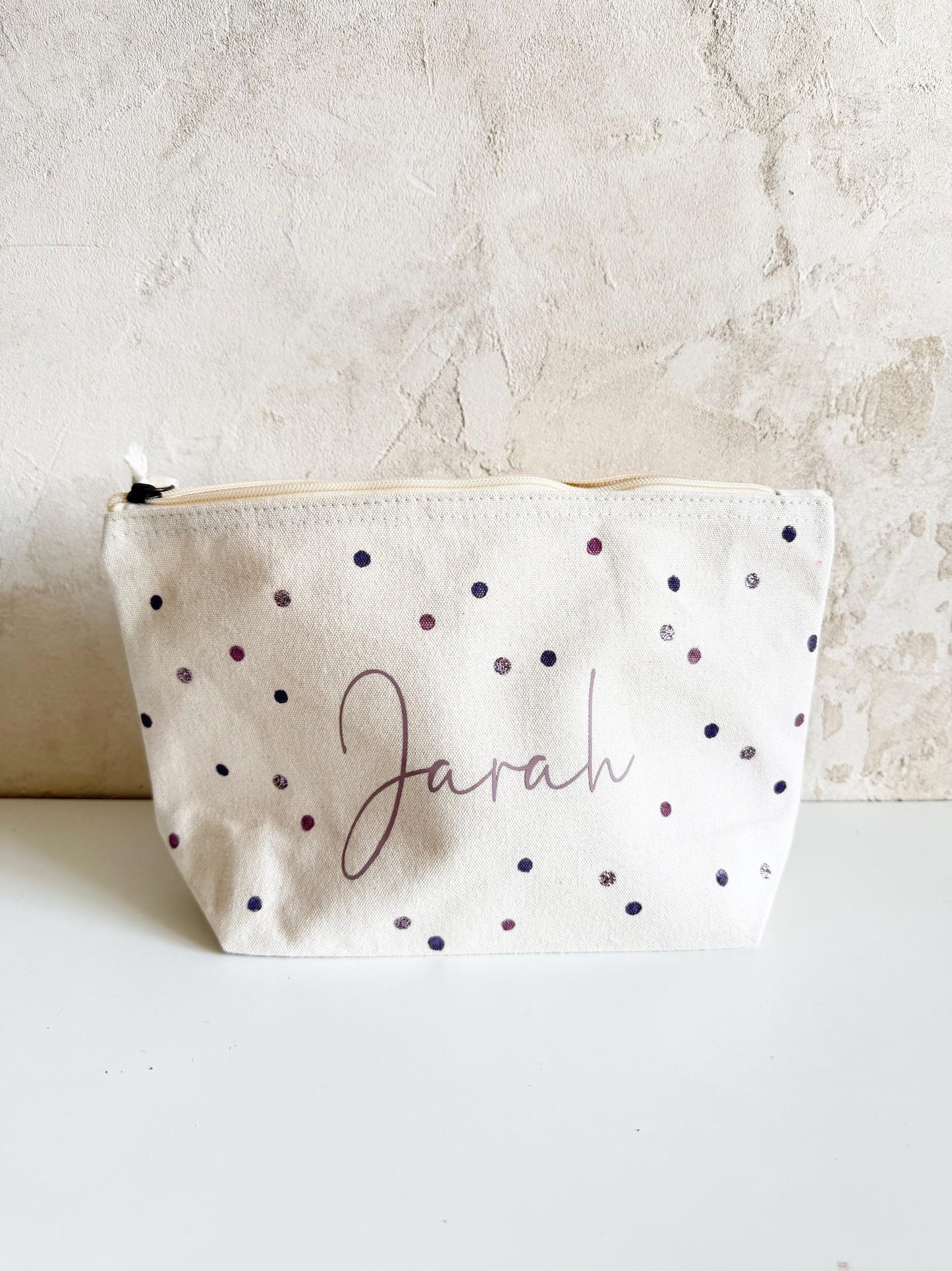 Kulturbeutel in Creme & Lavendel mit Name