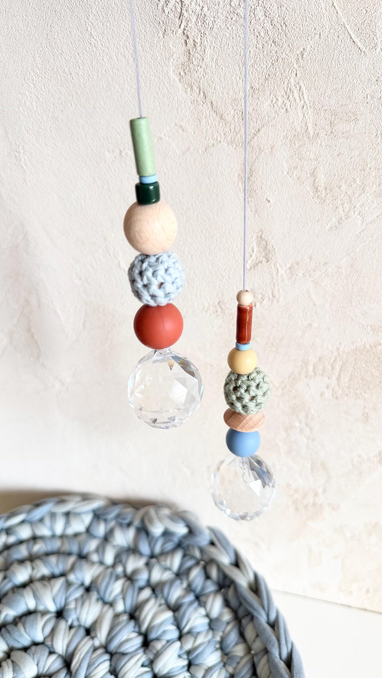 Suncatcher-Set in Rotbraun, Grün & Blau
