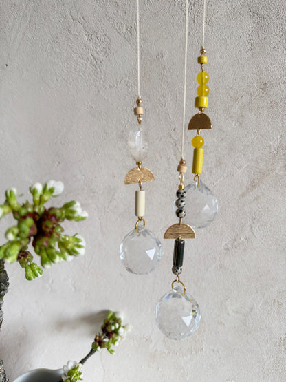 Suncatcher mit Naturstein & Messing
