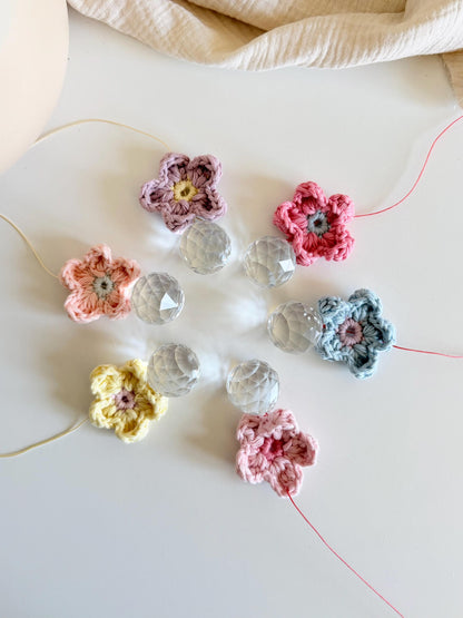 Blüten-Suncatcher in leuchtenden Farben