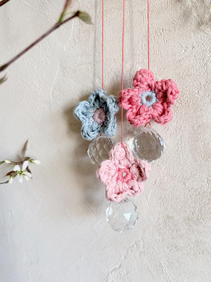 Blüten-Suncatcher in leuchtenden Farben