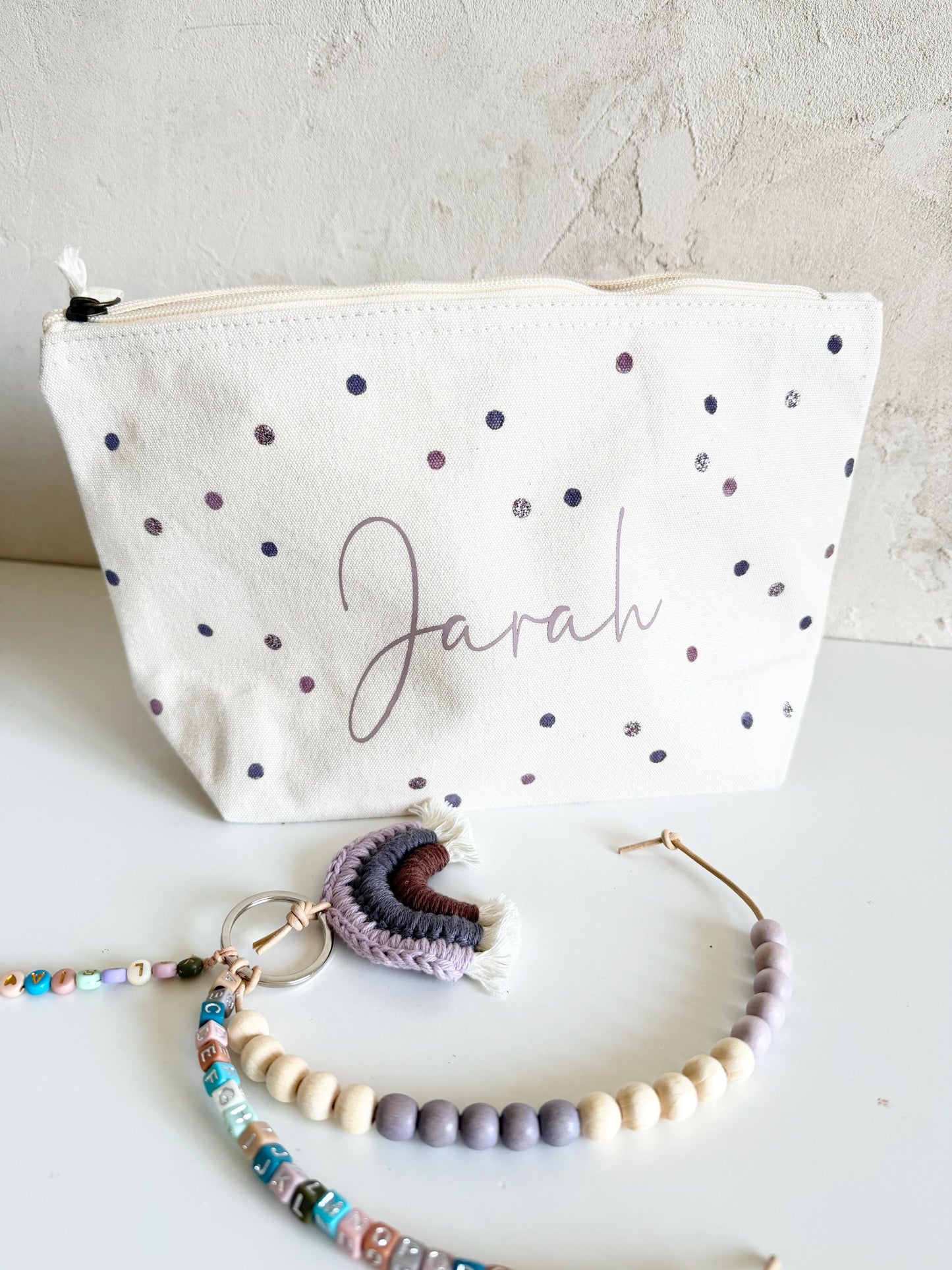 Kulturbeutel in Creme & Lavendel mit Name
