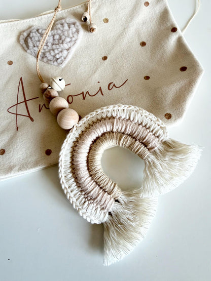 Regenbogen-Anhänger in Creme, Weiß & Beige