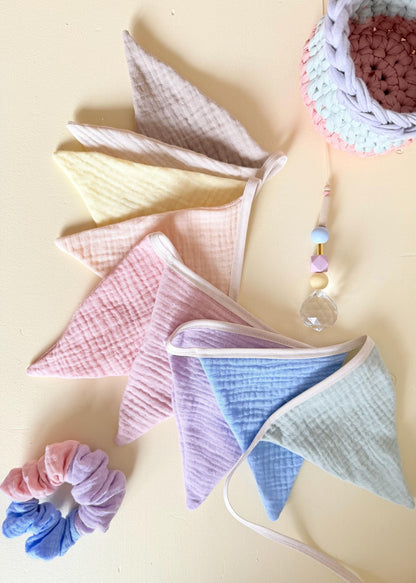 Musselin-Wimpelkette Pastell – 9 Wimpel