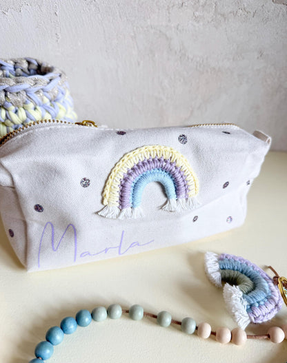 Regenbogen-Schlampermäppchen in Flieder & Pastell