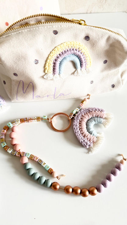 Rechenkette mit Häkelregenbogen in Mint & Flieder