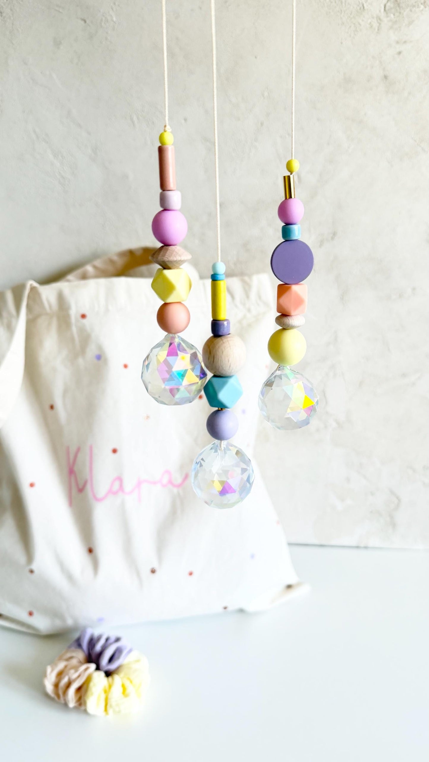 Pastell-Suncatcher mit Kristall