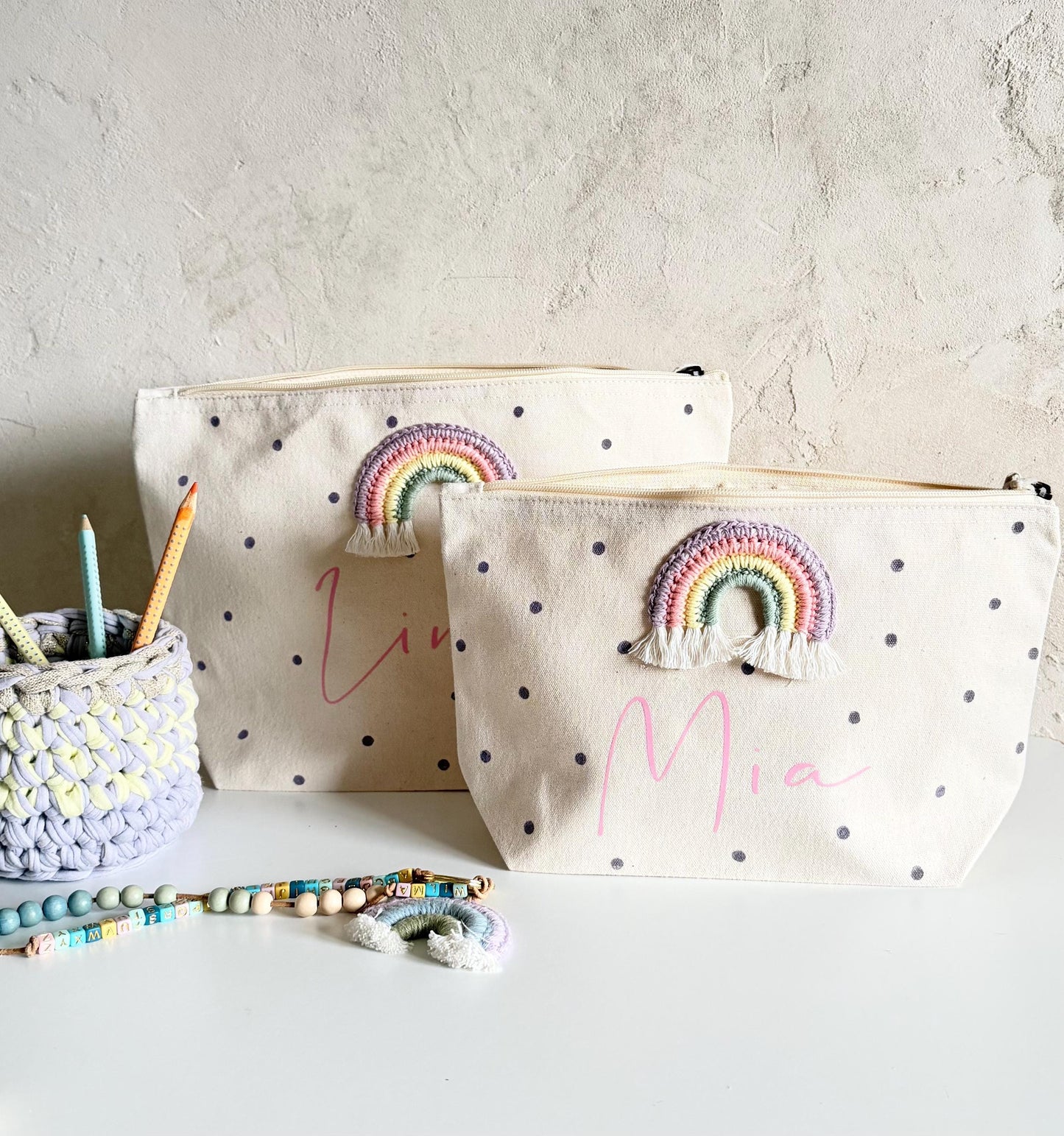 Regenbogen-Kulturbeutel in Lila & Rosé