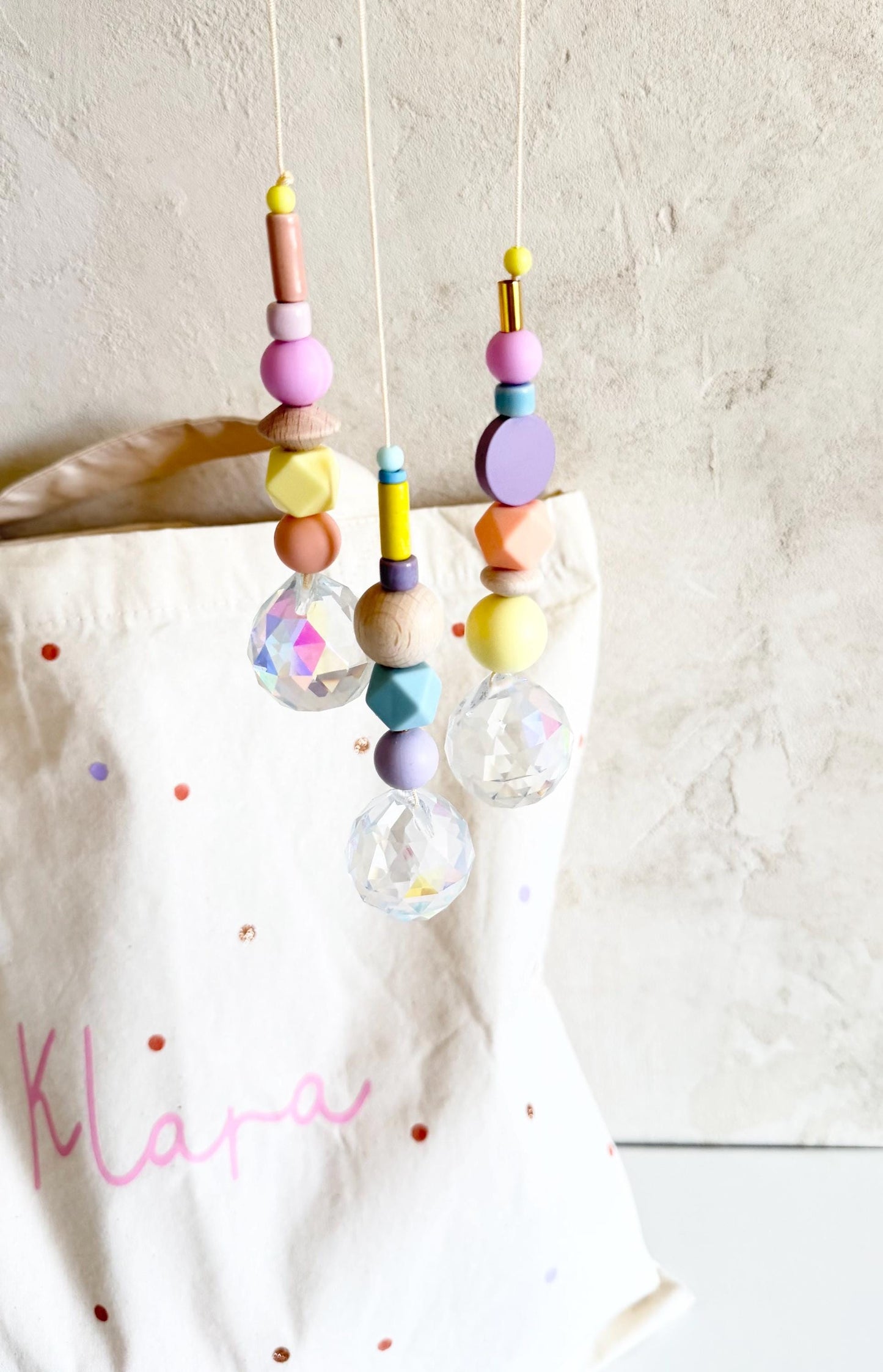 Pastell-Suncatcher mit Kristall