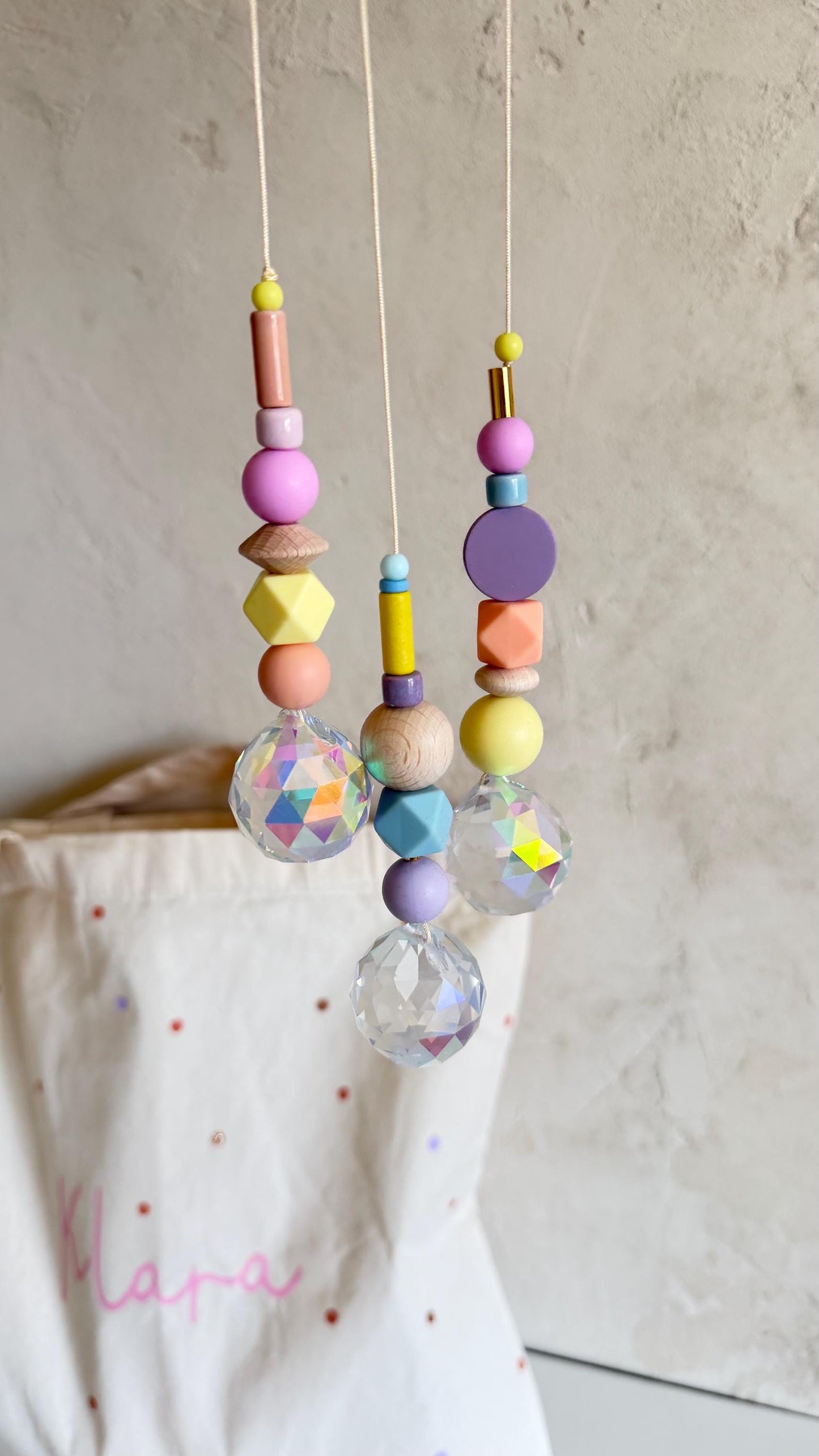 Pastell-Suncatcher mit Kristall