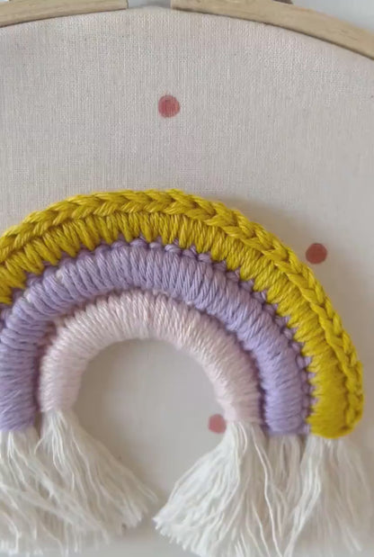 Stickrahmen Regenbogen Gelb, Apricot & Flieder